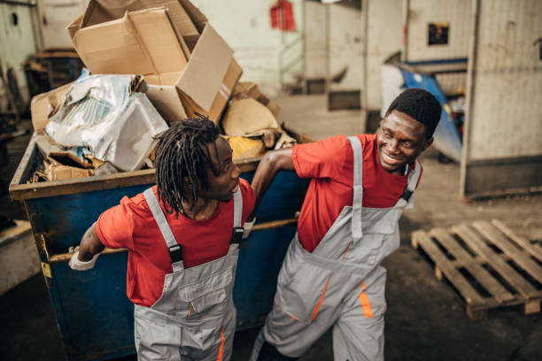 Best Household Junk Removal  in Suamico, WI